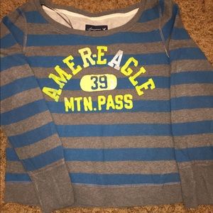 American Eagle Sweater